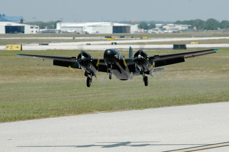 Illustration for article titled Top Gun 2008: Biggest RC Airplane Competition in the World